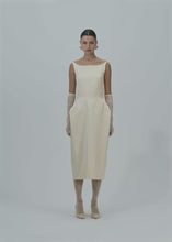 Load and play video in Gallery viewer, PF25 DRESS 02 CREAM
