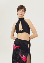 Load and play video in Gallery viewer, Rosette cutout skirt in black rapport
