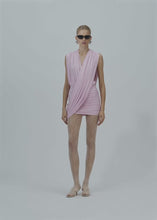 Load and play video in Gallery viewer, PF25 DRESS 36 PINK
