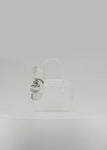Load and play video in Gallery viewer, Brigitte square bag in cream leather and silver

