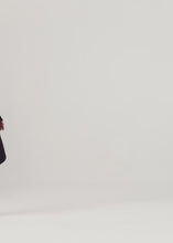Load and play video in Gallery viewer, Ribbed knit leggings in brown
