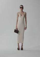 Load and play video in Gallery viewer, PF24 KNITWEAR 20 DRESS CREAM
