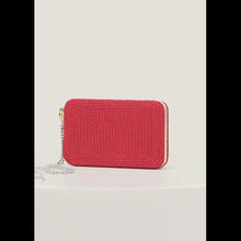 Load and play video in Gallery viewer, Lelia Clutch Red Crochet
