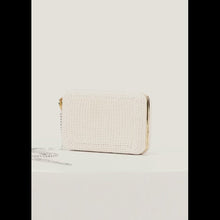 Load and play video in Gallery viewer, Lelia Clutch Cream Crochet
