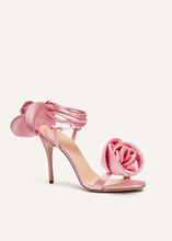 Load image into Gallery viewer, PF23 FLOWER SHOES SATIN PINK
