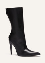 Load image into Gallery viewer, PF23 SHARP POINTED BOOT LEATHER BLACK
