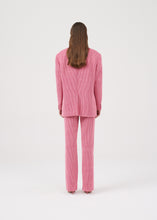 Load image into Gallery viewer, RE22 BLAZER 03 PINK LOOM
