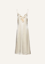 Load image into Gallery viewer, SS23 DRESS 28 CREAM
