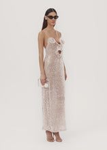 Load and play video in Gallery viewer, Flower decollete sequin netted gown in beige
